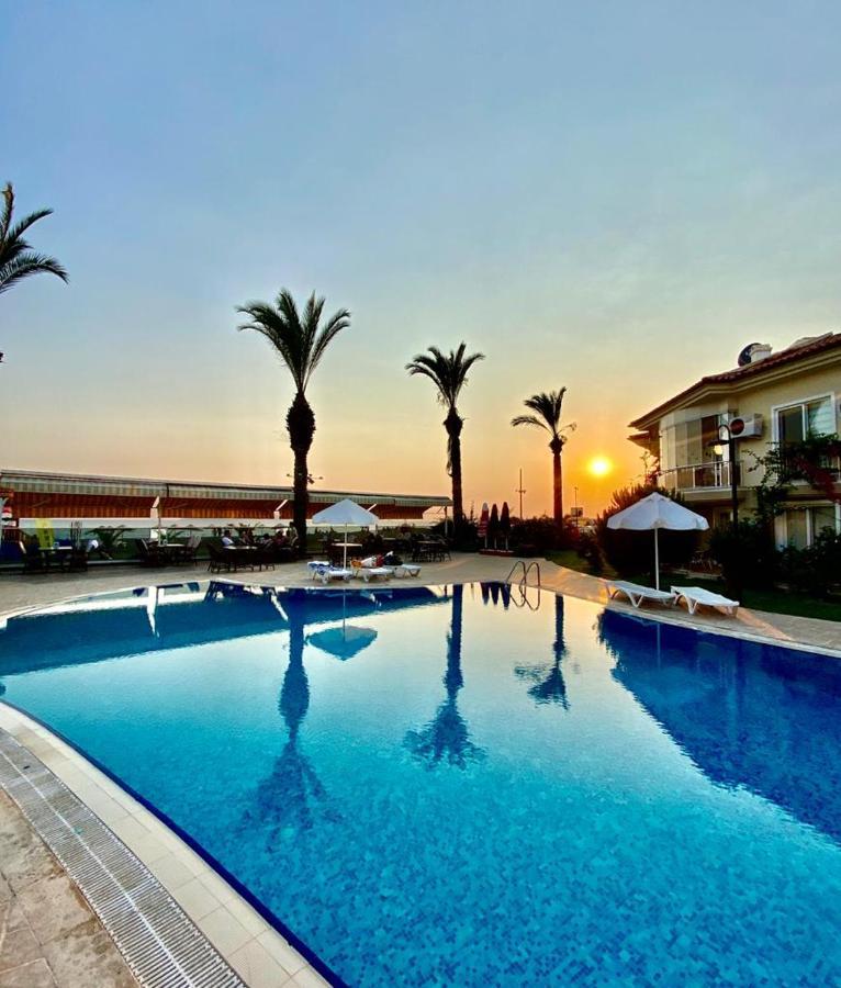Sunset Beach Club 페티예 외부 사진