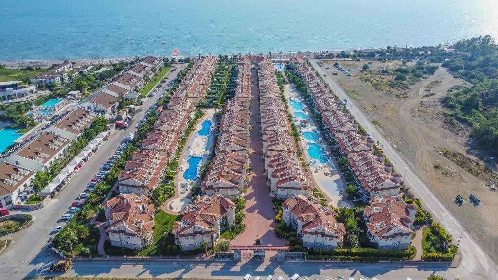 Sunset Beach Club 페티예 외부 사진
